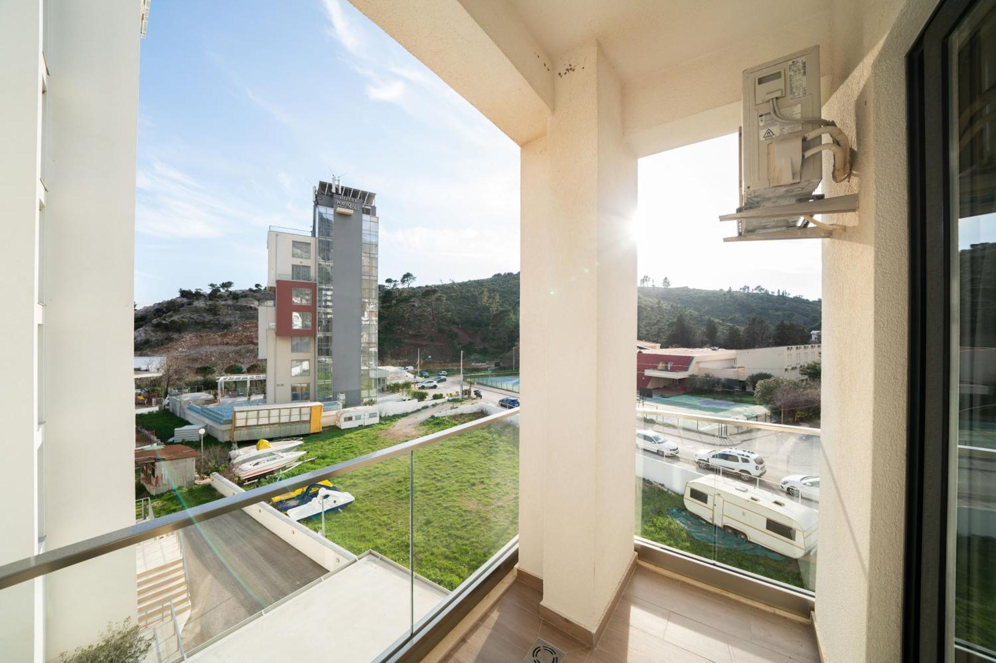 סוטומורה Mariner Apartments מראה חיצוני תמונה