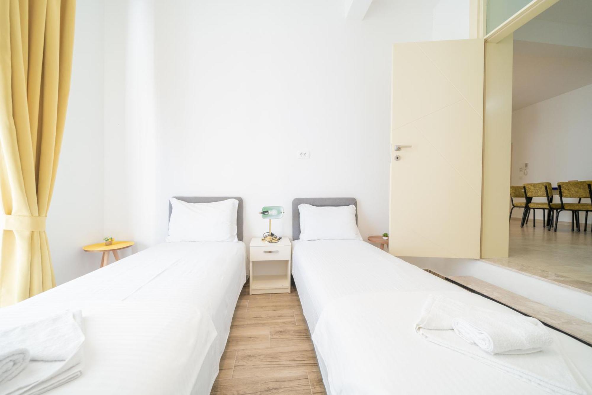 סוטומורה Mariner Apartments מראה חיצוני תמונה