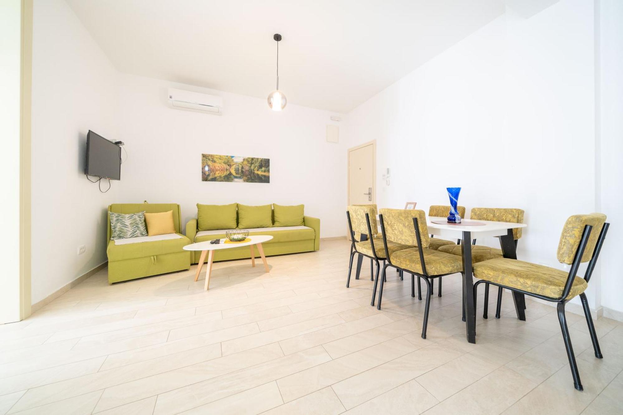 סוטומורה Mariner Apartments מראה חיצוני תמונה
